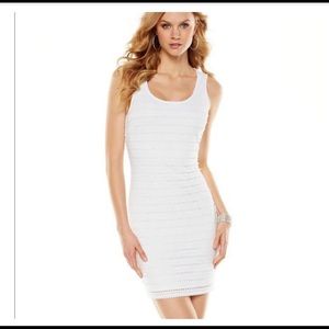 SIZE 6 JENNIFER LOPEZ WHITE BODYCON DRESS
